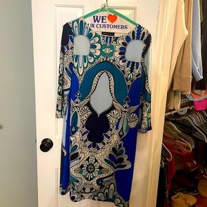 Navy Patterned 3quarter sleeve dress size 12